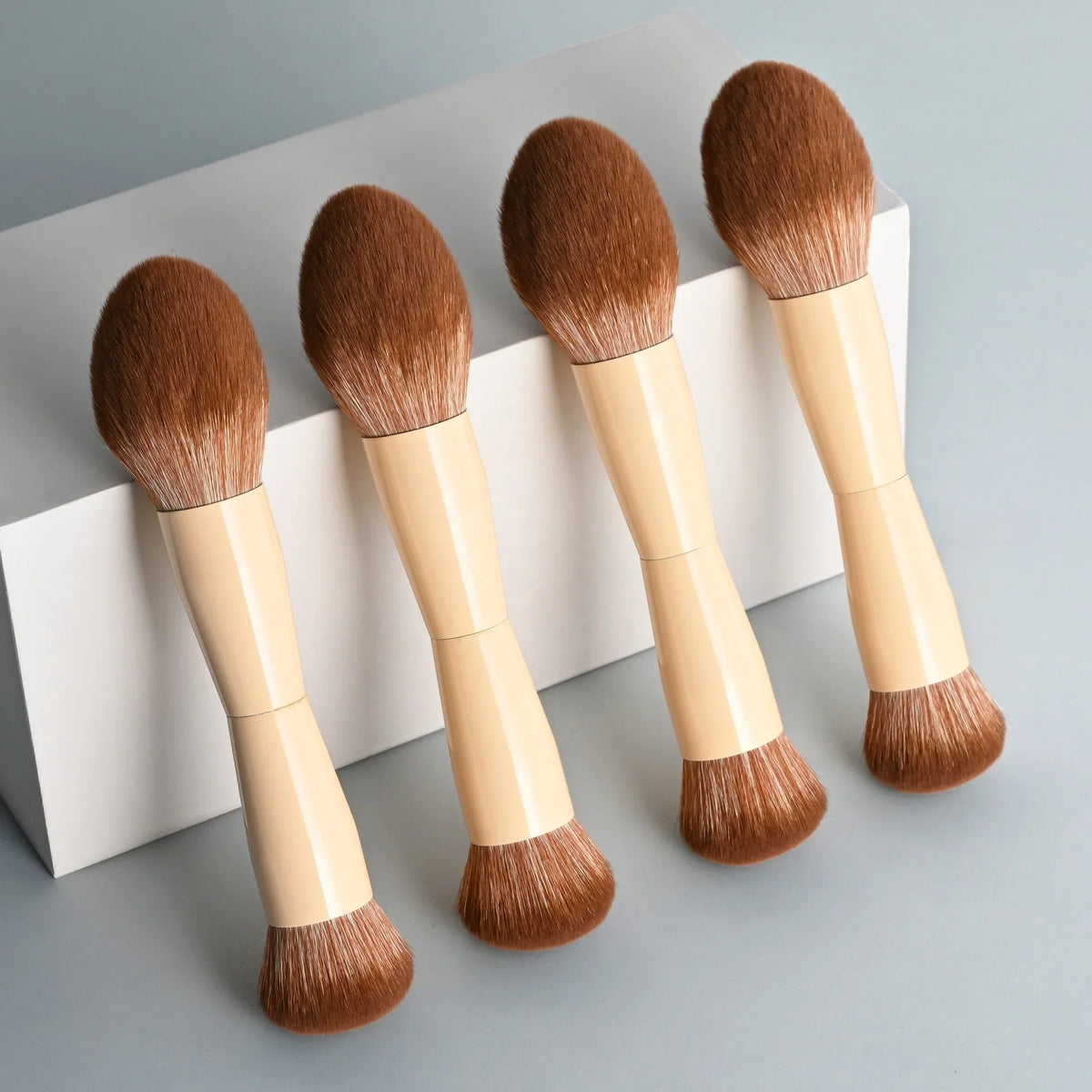 Double-Sided Makeup Brush